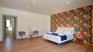 107 Suite -  Ella Suites & Apartments